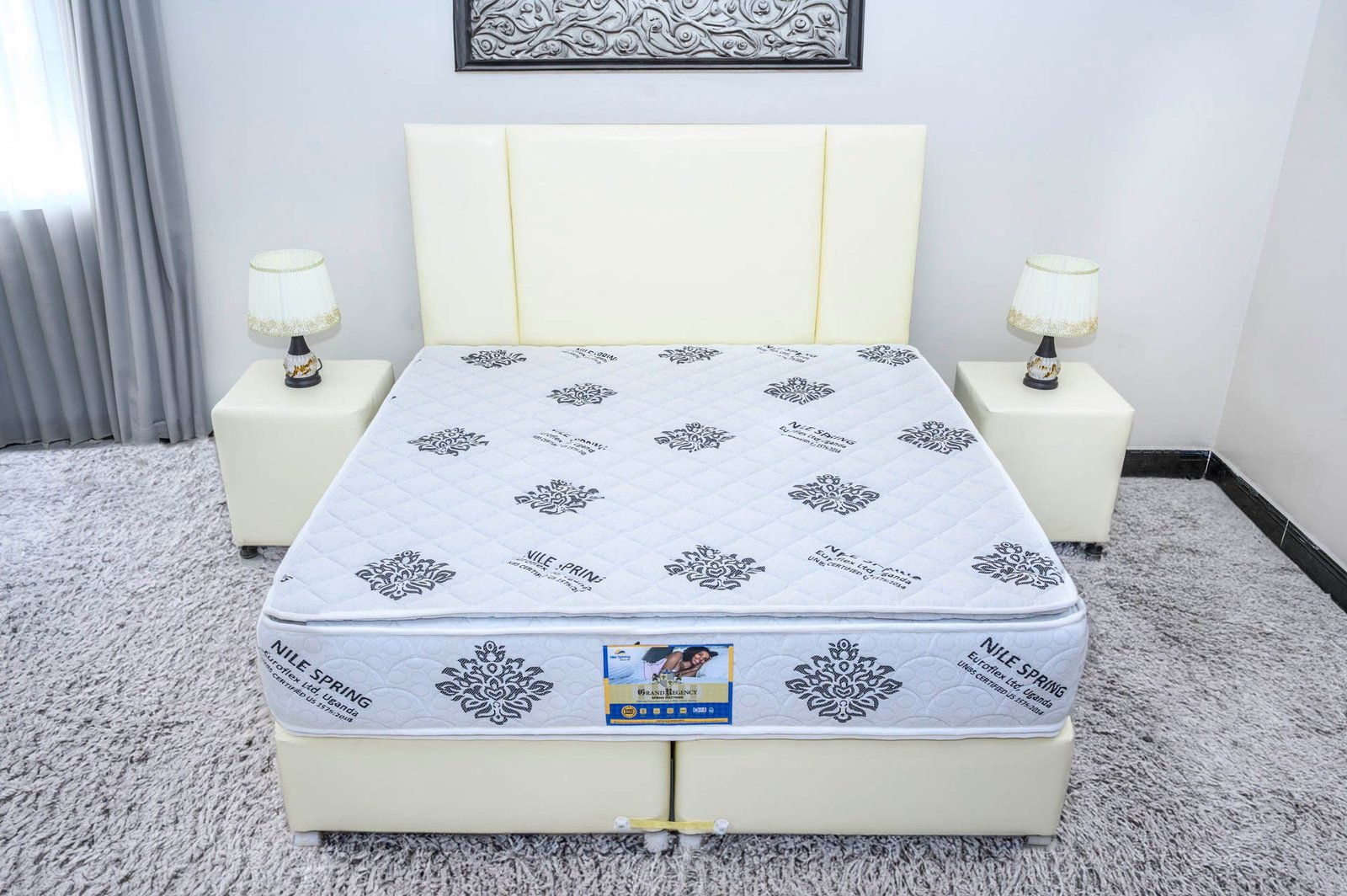 Grand Regency white Front